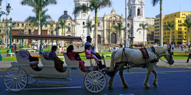 ¿Cuáles son los destinos turísticos para visitar en Lima Metropolitana? | RMMN EMCC | EDICION