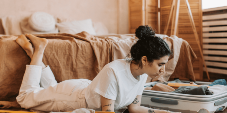 ¿Qué son los montaviajes y cómo le hacen para estafarte?