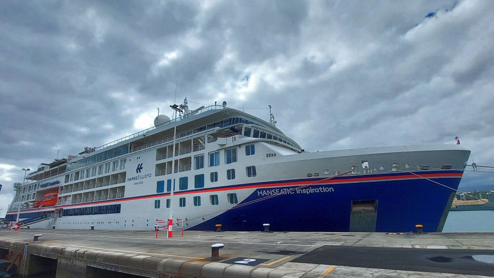 El Spirit atracado en el puerto de Santa Cruz de Tenerife./ Alexander Geistlinger