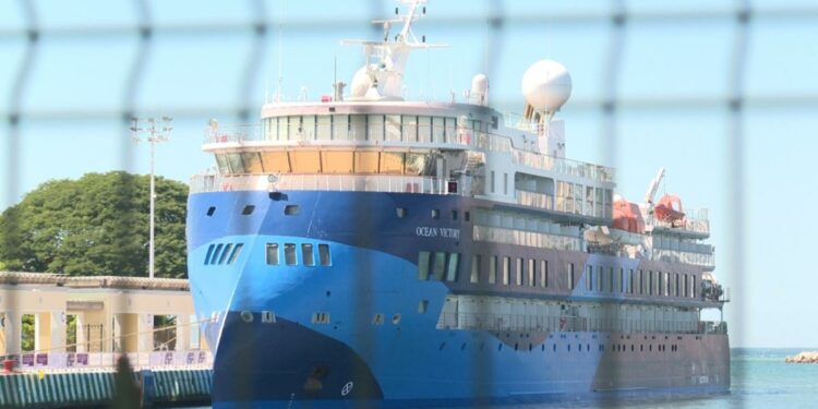 Arriba el crucero Ocean Victory por primera vez a Vallarta