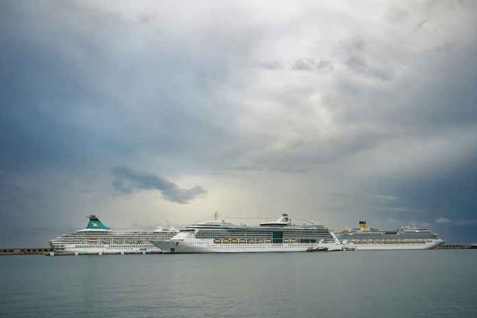 El Puerto de Tarragona recibe una escala triple de cruceros
