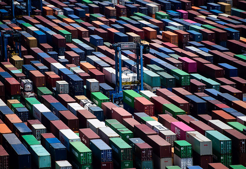 AFP/ CLEMENT MAHOUDEAU - Los muelles de la terminal EuroFos en el puerto de Fos-Sur-Mer en Marsella, al sur de Francia.