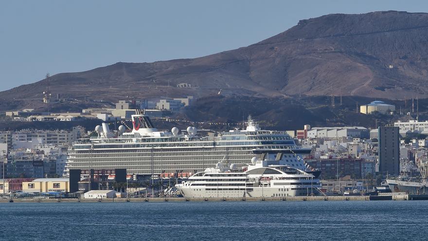 Crucero  Scenic Eclipse en el Puerto de Las Palmas