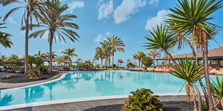 3 hoteles de Barceló en Canarias, entre los mejores del mundo