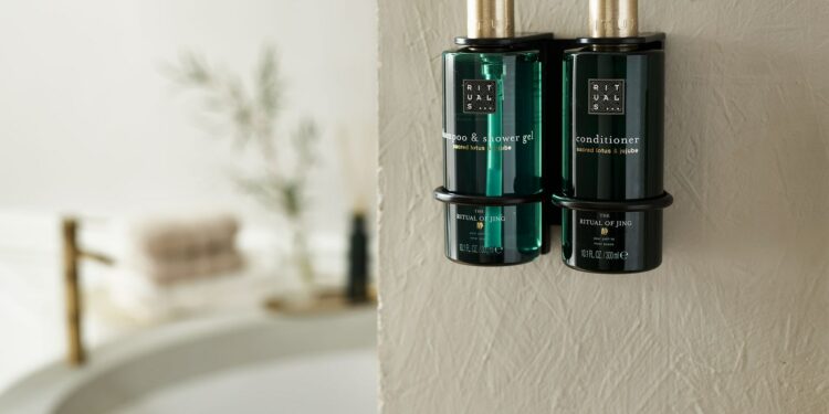 Campú y acondicionador The Ritual of Jing amenities de Rituals