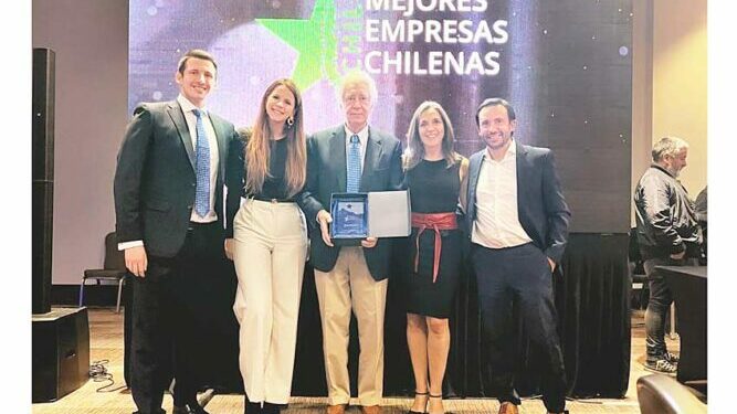 Antarctica21 es reconocida entre las Mejores Empresas Chilenas