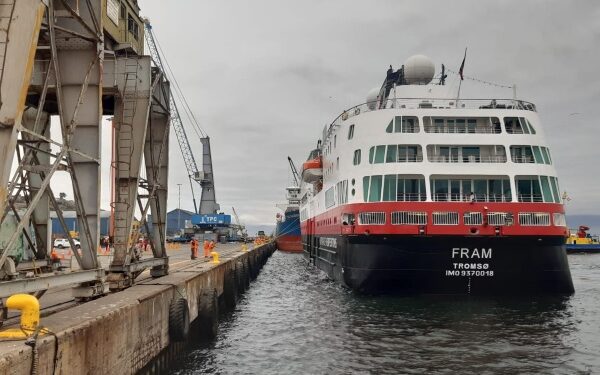 Arribo del MS Fram inaugura temporada de cruceros en Puerto de Coquimbo
