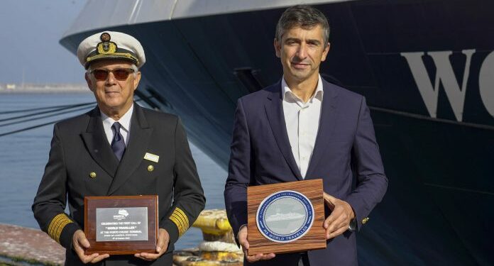 Atlas Ocean Voyages recibe al nuevo crucero de expedición World Traveller