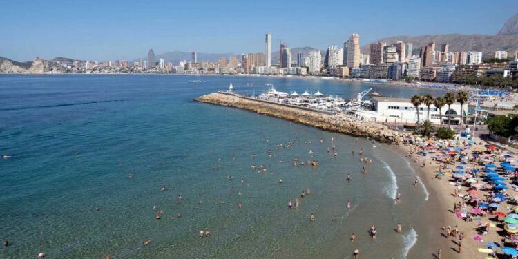 Benidorm amplía hasta el día 24 el plazo para pedir las ayudas contra los efectos de la Covid y la subida de la energía