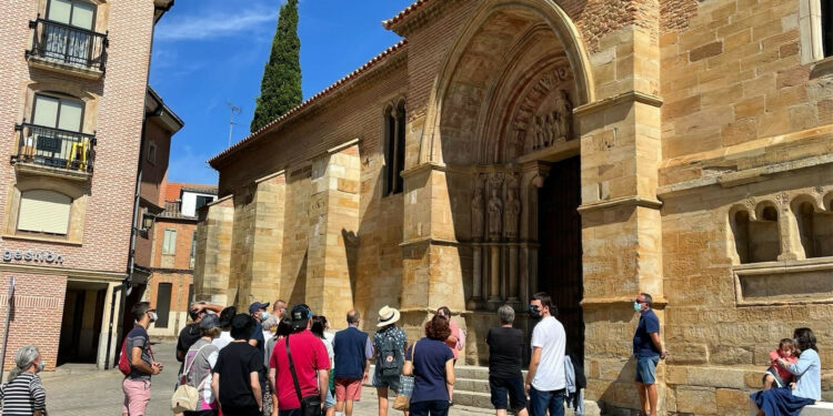 Castilla y León presenta en la II Convención Turespaña su programa de promoción turística hasta 2025