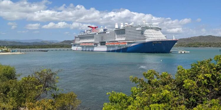 Continúa activa llegada de cruceros a Puerto Plata