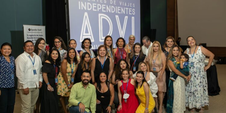 Convención ADVI reúne a agentes de viajes independientes en la Riviera Maya