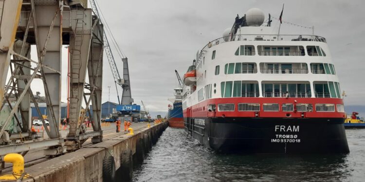 Coquimbo retoma atractivo turístico internacional con 22 cruceros, a más de dos años de pandemia