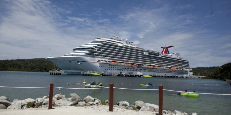 Costa Rica inicia su temporada de cruceros y espera aumentar en 20 % el turismo