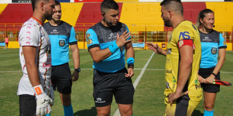 Crucero cerró la temporada con una dura derrota por 5 a 0 ante Boca Unidos
