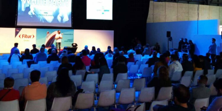CruceroAdicto.com, próximos organizadores del Fitur Cruises 2023 en Madrid