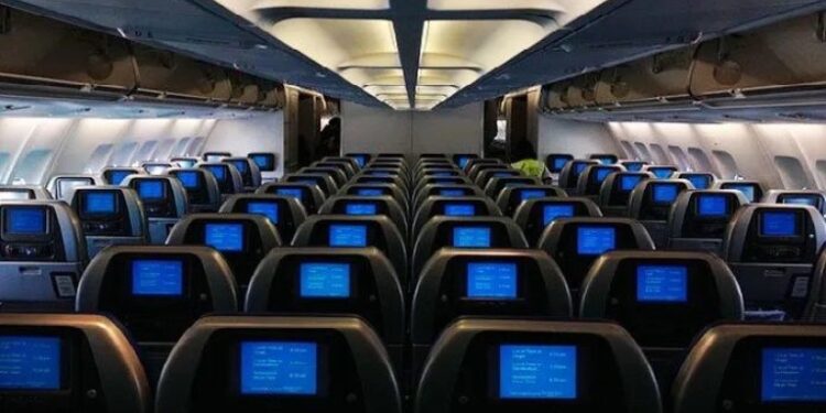 Cruceros, viajes y más: una aerolínea sortea premios entre pasajeros que elijan el asiento del medio | NoticiasNet