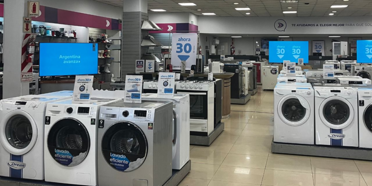 Habrá doce rubros de bienes y servicios que serán ofertados con descuentos y promociones de financiación en el CyberMonday