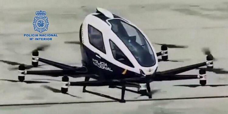 EH216, el nuevo dron de la Policía Nacional con capacidad para dos agentes -- Tecnología -- Autobild.es