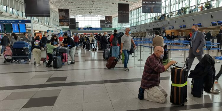 EL MUNDO DE LOS VIAJES CON “NÓMADES DIGITALES” EN AEROPUERTOS SUSTENTABLES. TE LO CUENTA DANIEL KETCHIBACHIAN CEO DE AA2000. VIDEOS