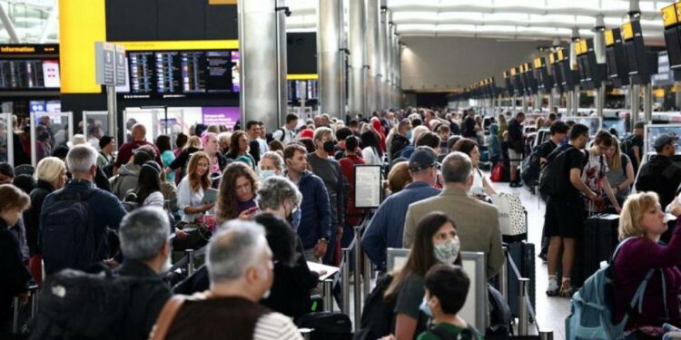 El aeropuerto de Heathrow advierte sobre las perspectivas de la demanda de viajes