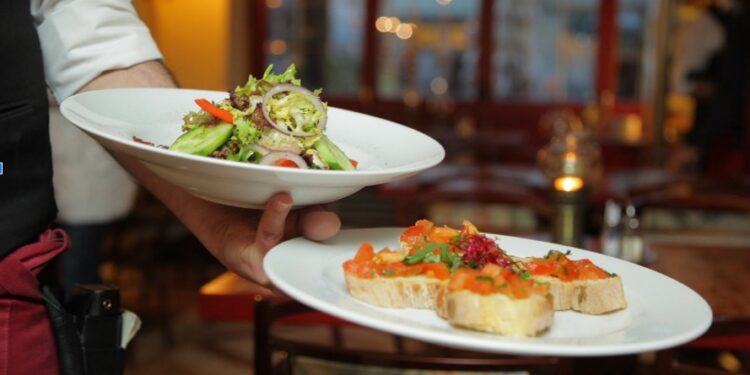 El empleo en Baleares crece impulsado por el sector turismo