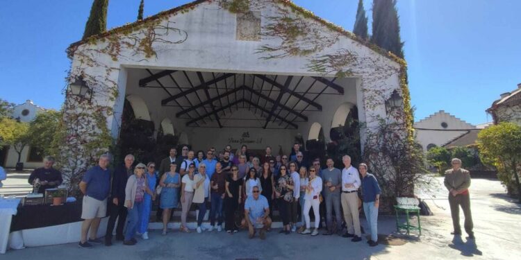 El grupo británico de agencias de viaje Élite Travel conoce la oferta turística de la provincia de Córdoba