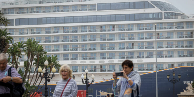 El puerto de Cádiz busca calidad y cantidad