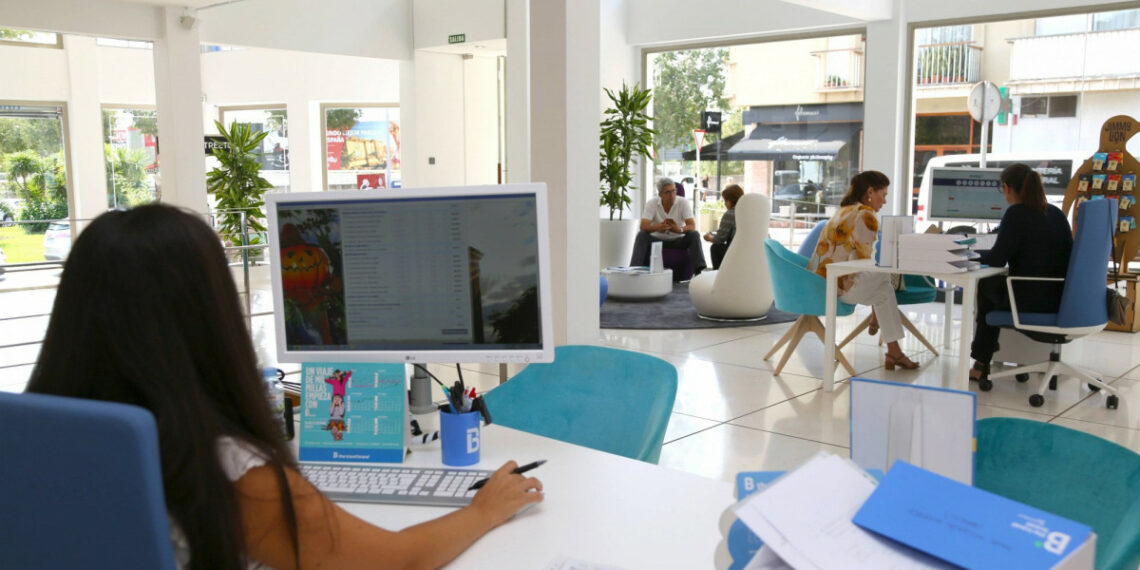 El relevo generacional “está fallando” en las agencias de viajes