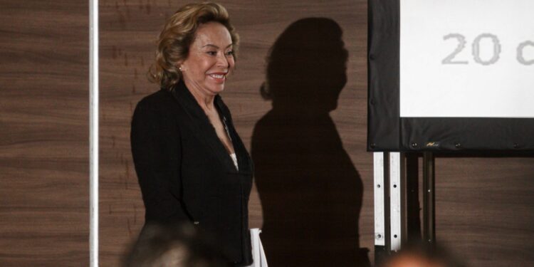 Elba Esther Gordillo gana al SAT y no pagará préstamo de 10 mdp