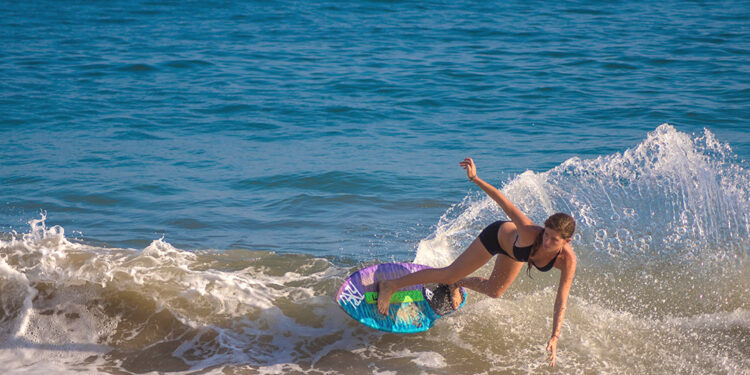 En algunos de los destinos se puede practicar surf. (Foto: Sectur)