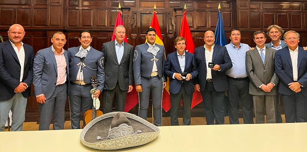 La delegación jalisciense crea lazos de colaboración con Europa