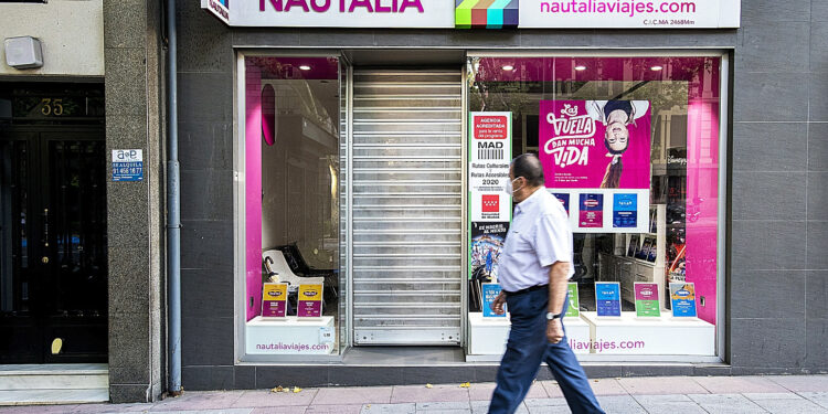 Una agencia de viajes en imagen de archivo.