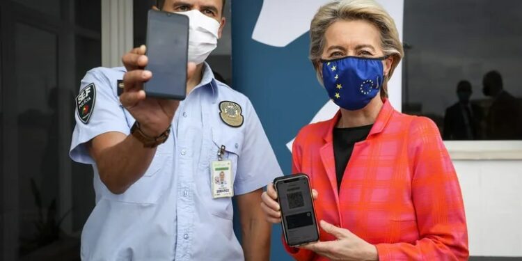 La UE acepta como equivalente el certificado covid de Brasil - Viajes