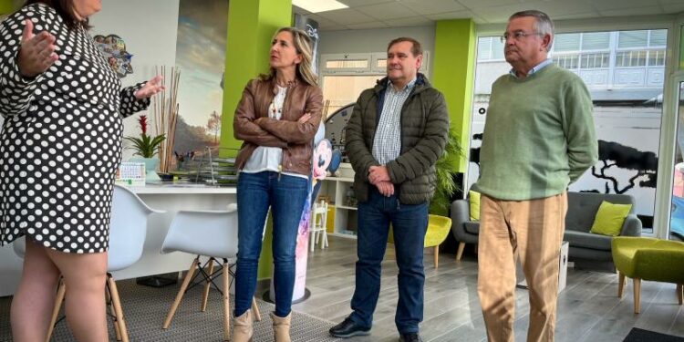 La Xunta concede ayudas por más de 7.000 euros a tres agencias de viajes de Ferrolterra