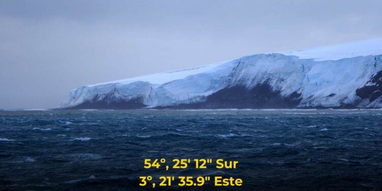 La isla deshabitada más remota del planeta