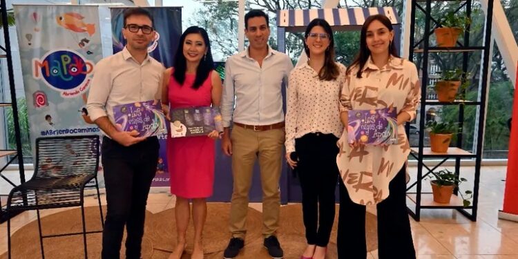 Lanzan revista “Los Viajes de Apolo” - Empresariales