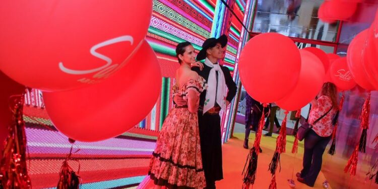 Los atractivos turísticos de Salta se muestran al mundo en la Feria Internacional de Turismo