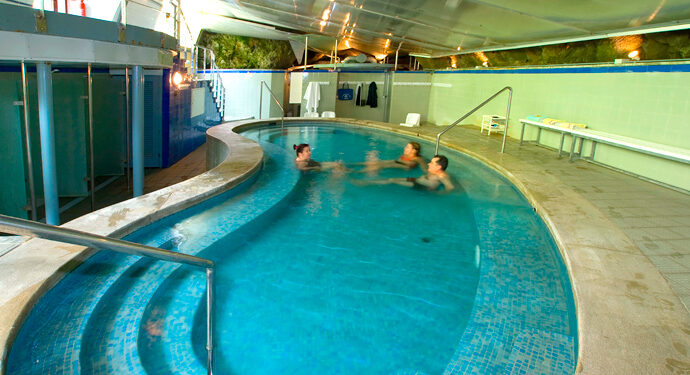 Piscina de La Casona de Mestas.