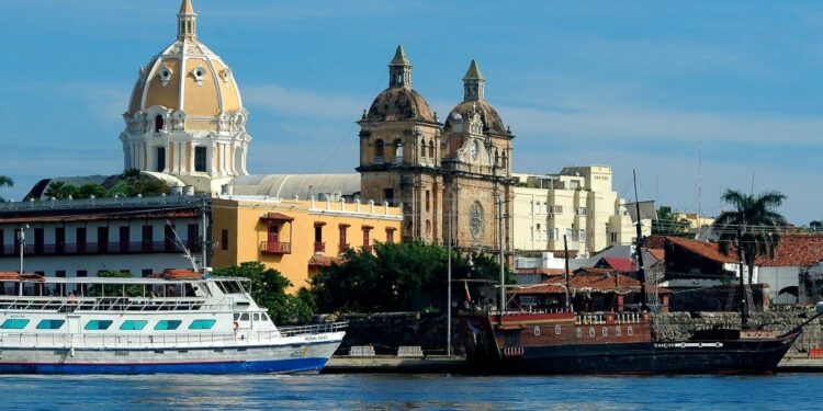 Los viajes internacionales se han encarecido 56% más en comparación al año 2021