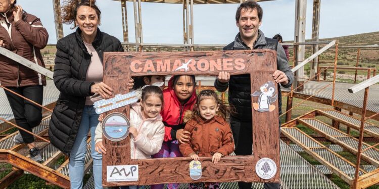 Luque participó del lanzamiento de la temporada turística en Camarones