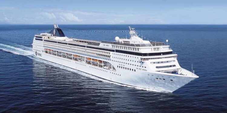 MSC Opera ofrecerá alojamiento a los aficionados del fútbol en Doha