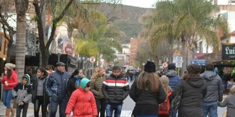 Más de dos millones de personas viajaron por el país