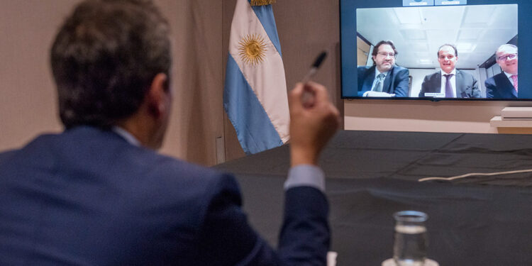 Massa logra oxígeno tras el acuerdo con el Club de París