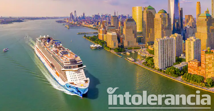 Nueva York negocia con empresas de cruceros para alojar migrantes