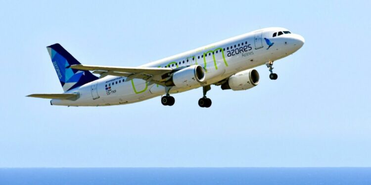 Primer vuelo con combustible de aviación sostenible de Azores Airlines