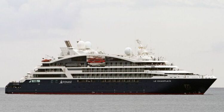 Primera visita a Palma del crucero de lujo ‘Le Champlain’