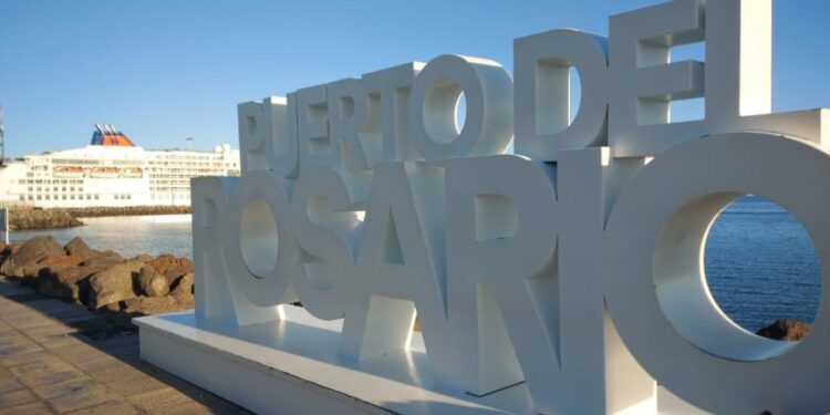 Puerto del Rosario recibe este sábado el primer crucero de la temporada 2022/2023 con 3.780 pasajeros a bordo