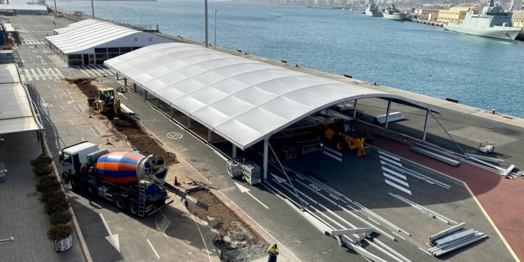 Puertos de Las Palmas ultima la instalación de dos terminales provisionales de cruceros