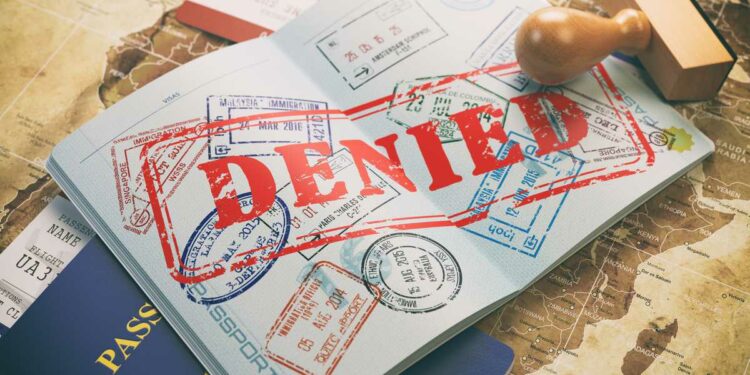Si le negaron la visa de los Estados Unidos, esto es lo que puede hacer para apelar la decisión
